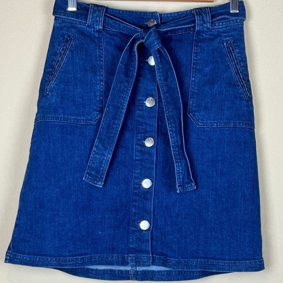 A New Day Denim Button Front Mini Skirt Tie Waist; EUC; Size 2 - Picture 1 of 5